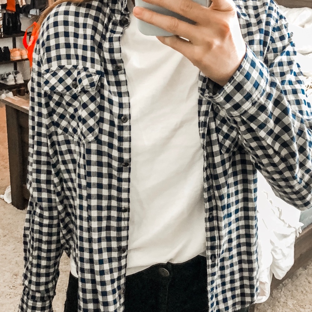 Flannel - Picture 1 of 2